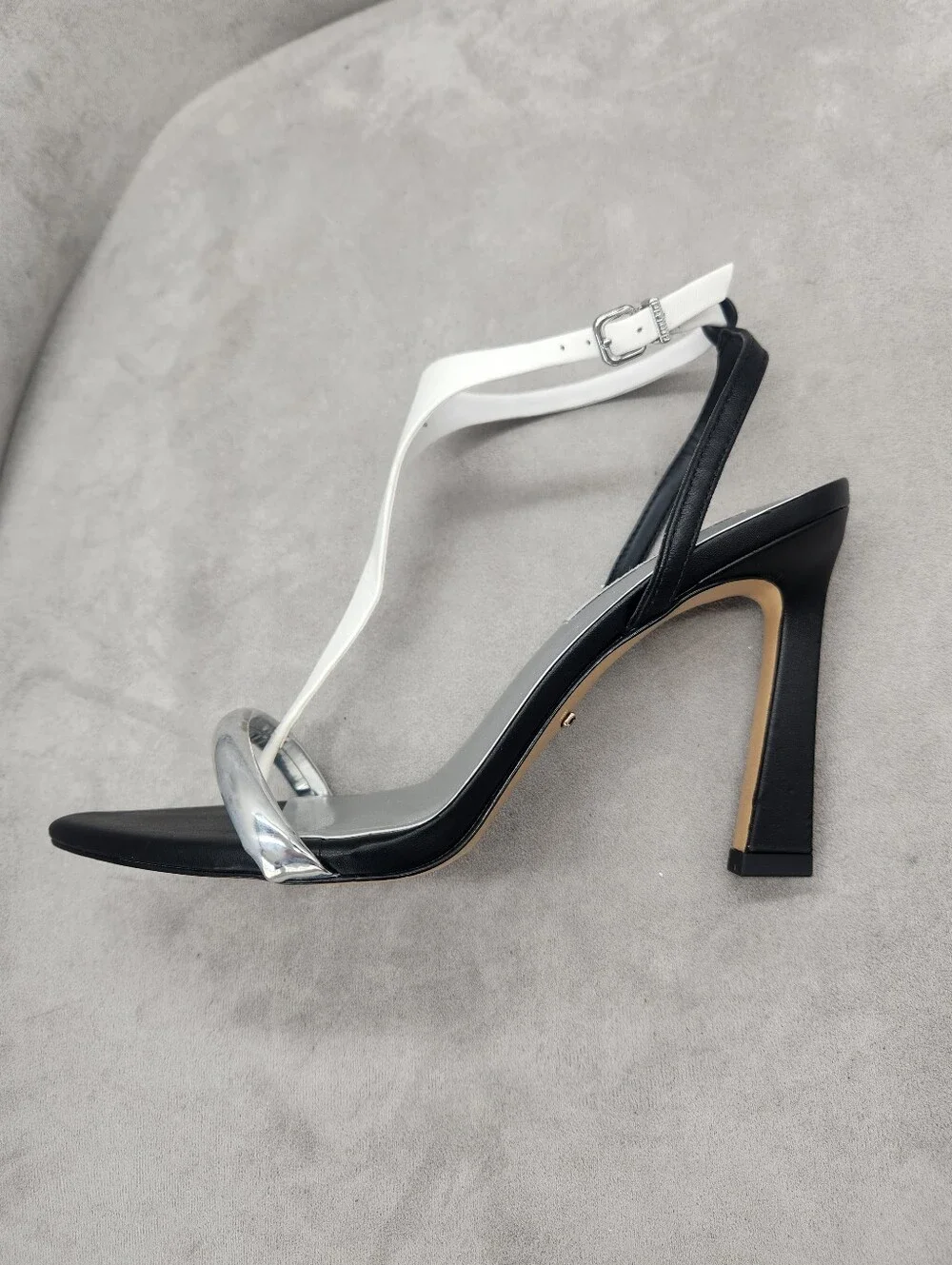 Gianni Bini Dress Sandals 7.5 Black White Leather Orah Thong High Heel New $120